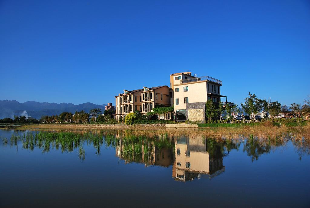 Full Sweet Inn Wujie Exterior photo