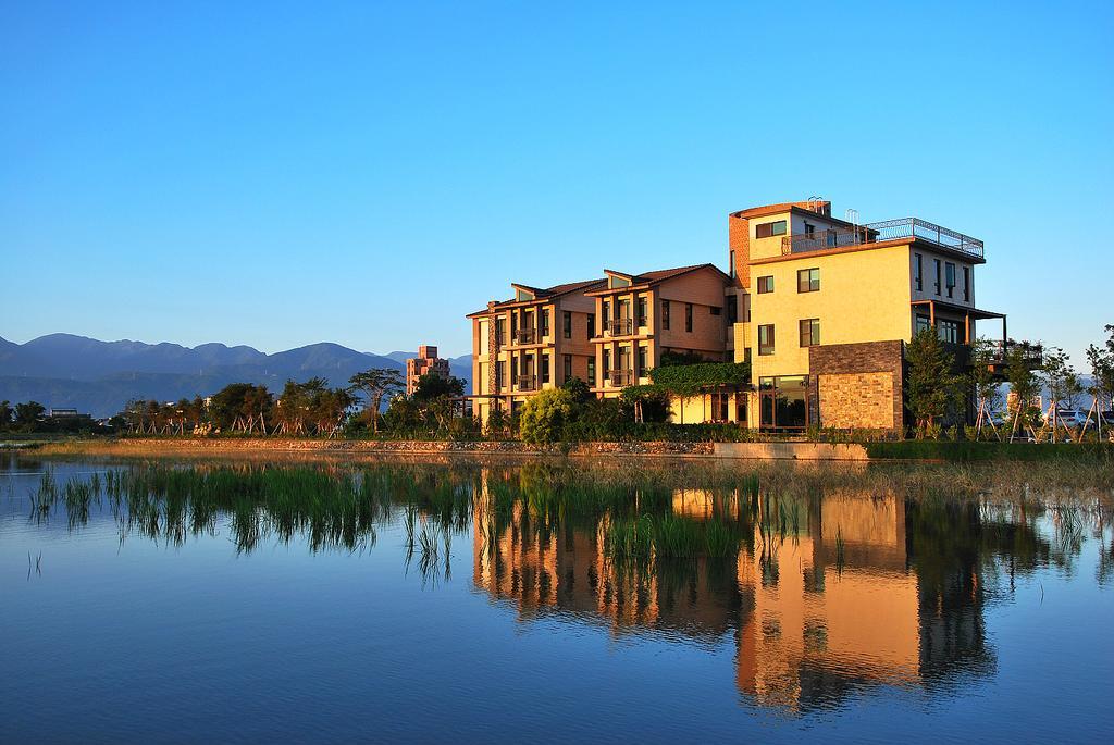 Full Sweet Inn Wujie Exterior photo